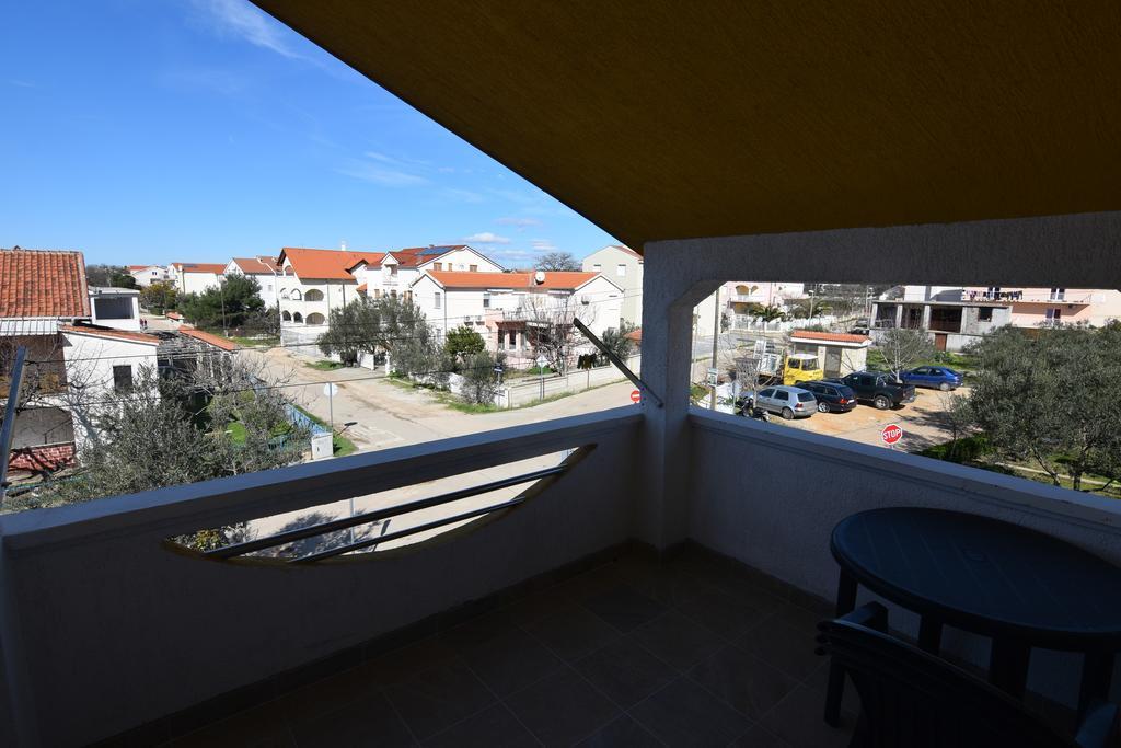 Apartments Batarilo 比奥格勒·纳·莫鲁 外观 照片