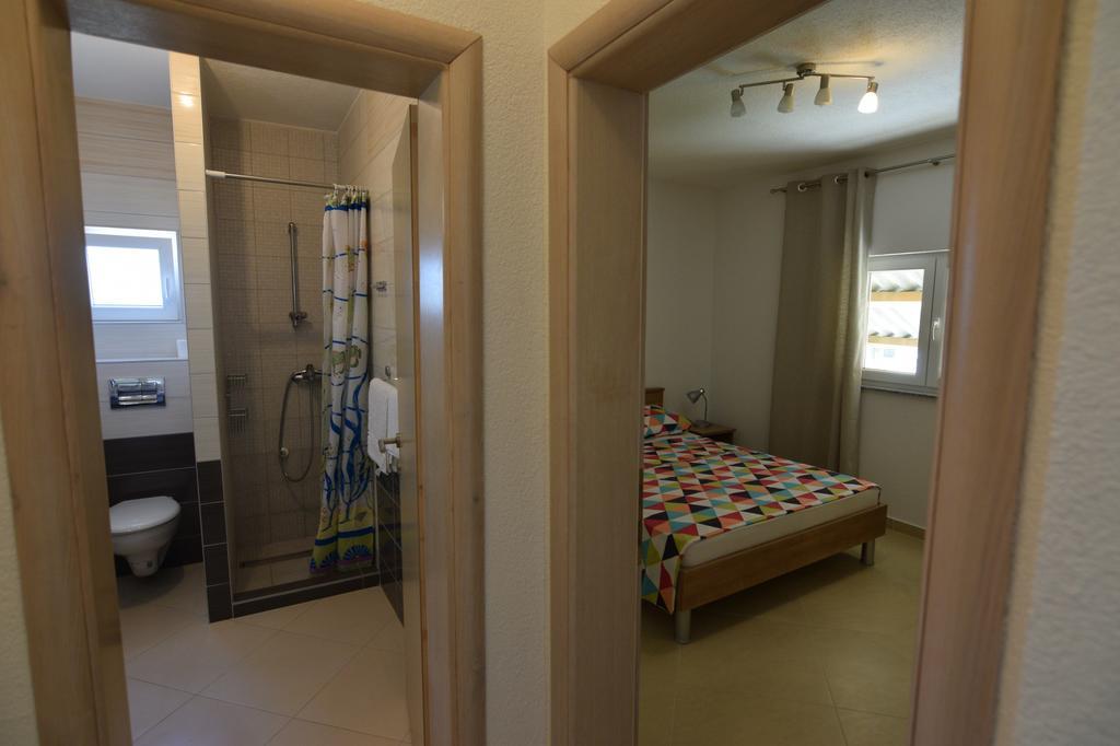 Apartments Batarilo 比奥格勒·纳·莫鲁 外观 照片