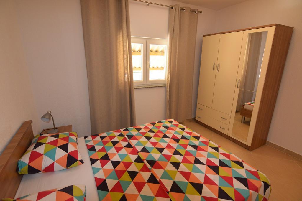 Apartments Batarilo 比奥格勒·纳·莫鲁 外观 照片
